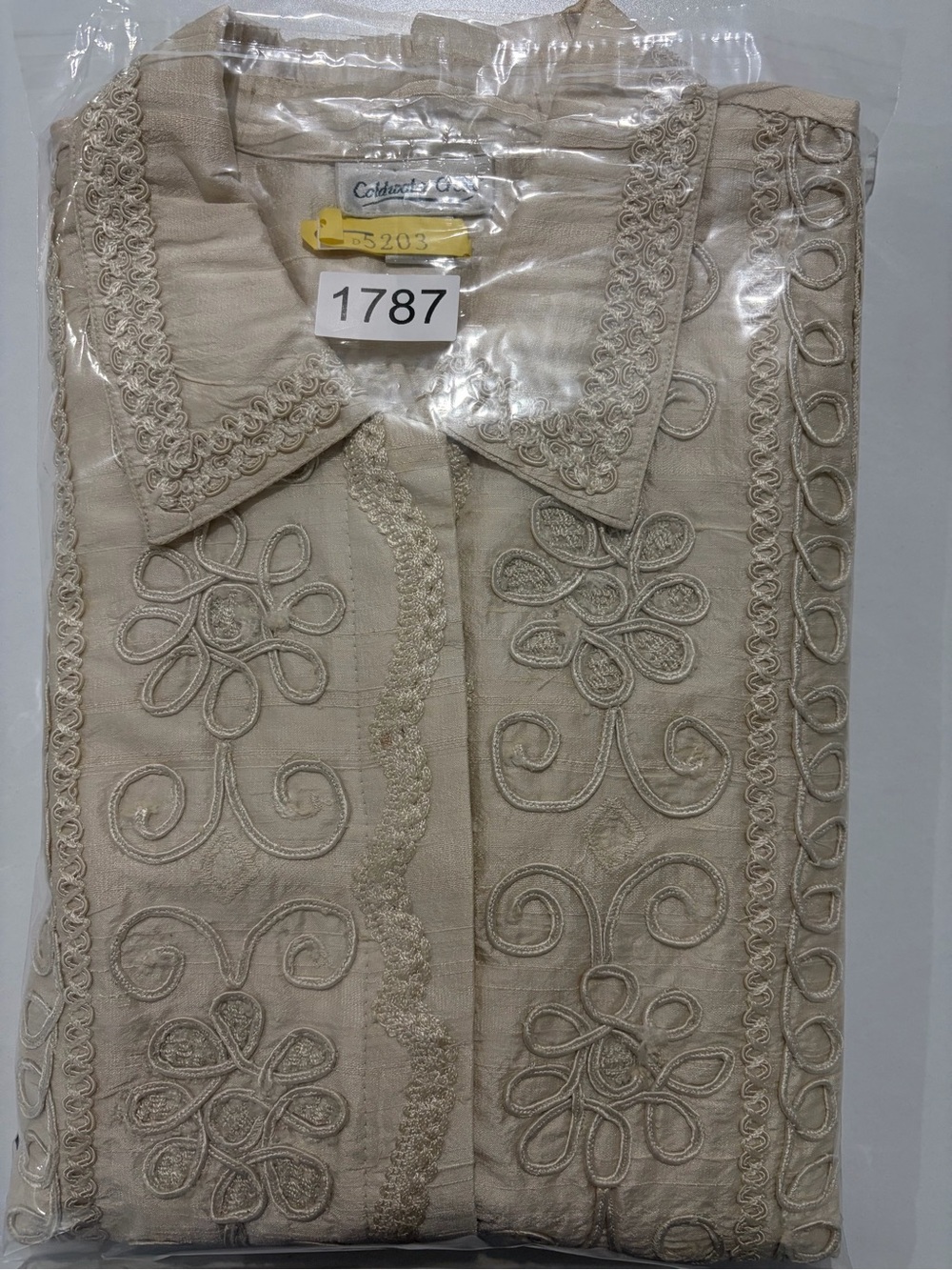 100% Silk Classic Embroidered Button-Front Cream Blouse (L) - Picture 14 of 14